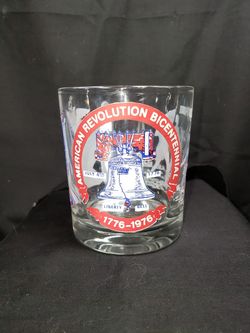 (1) Bicentennial glass 3 1/2 "