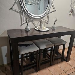 Table end mirror