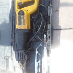 Sawzall dewalt