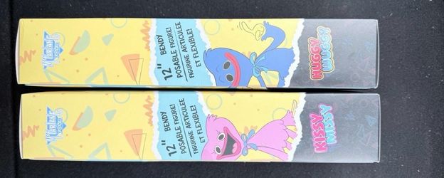 McFarlane Toys Huggy Wuggy & Kissy Missy 12" Figures