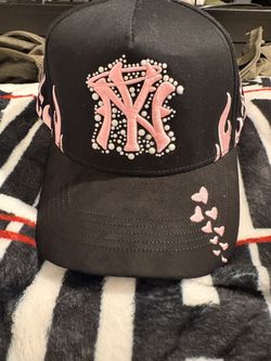 Thirty-One Hats Pink New York Snapback with Embroidery on side