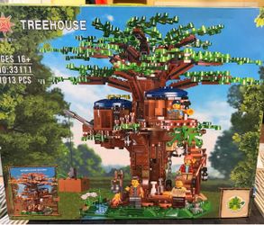 Treehouse building set, similiar to Lego Treehouse