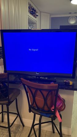 VIZIO TV FOR SALE