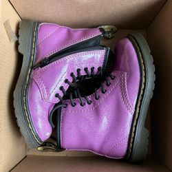Dr Martens Toddler Size 9