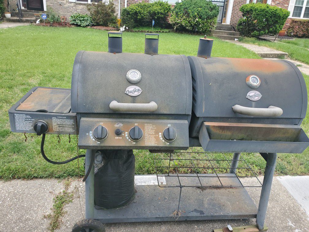 FREE - Gas/Charcoal Grill with side burner curbside - FREE