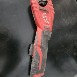 Milwaukee M18 Tubing  Cutter Copper 