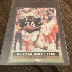 Football Card 1991 Pro Set Bo Jackson 
