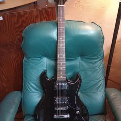 Silvertone SRK-1BK Electric Guitar - Black