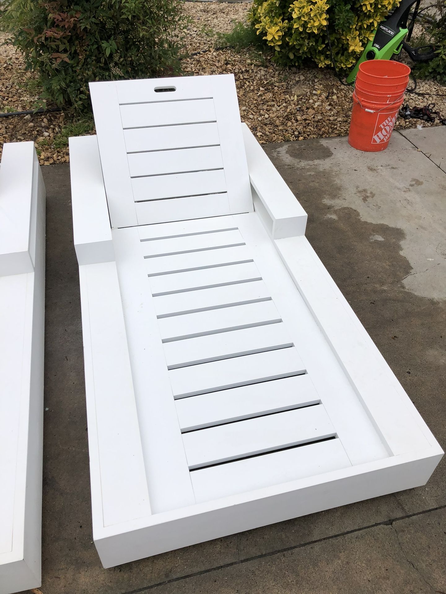 Restoration Hardware Marbella Chaise Loungers for Sale in San Diego, CA OfferUp