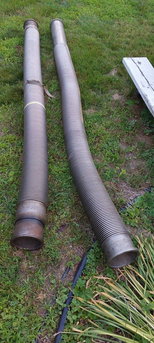 Two Flexible 9" Pipes