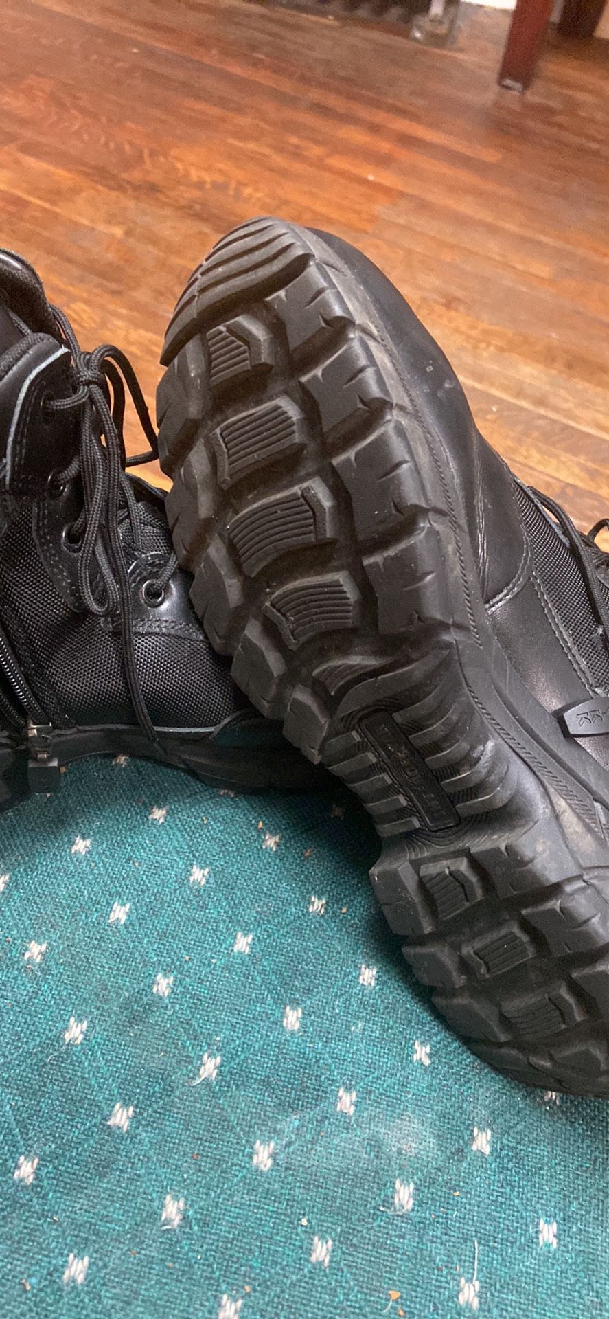 Like New Leather Interceptor Boots Size 11