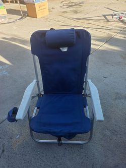 Folding Beach Chair with Headrest and Cup Holder