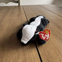Ty Beanie Baby, specifically Stinky the Skunk.