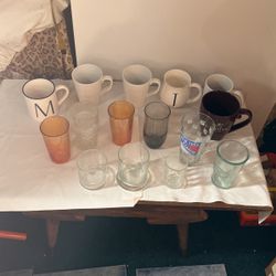 Drinking Glasses And Mugs 