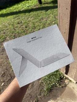 Ipad Magic Keyboard Folio