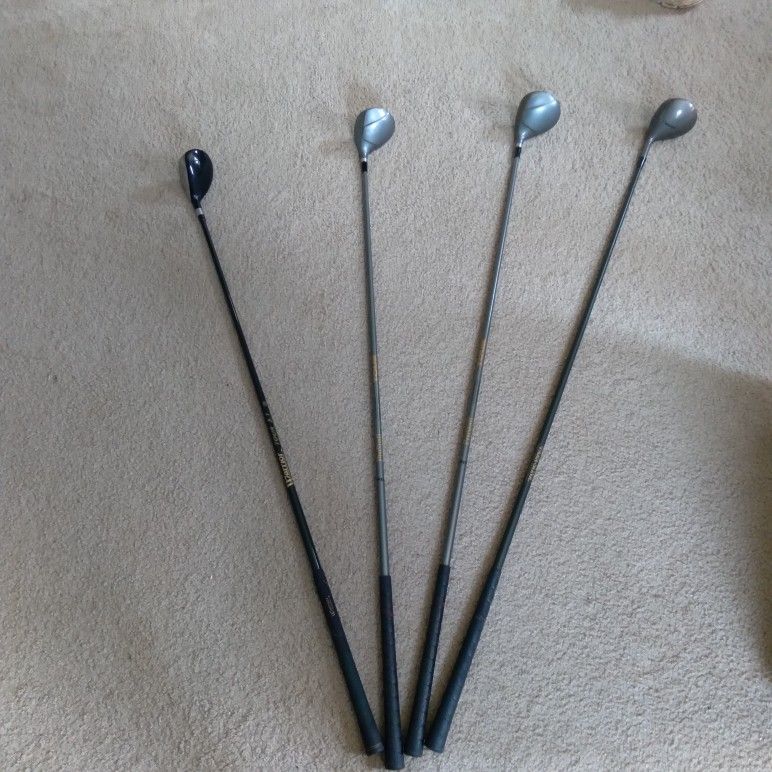 GOLF CLUBS