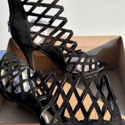 Brand New - Black High Heel Pumps For Women - US Size 10
