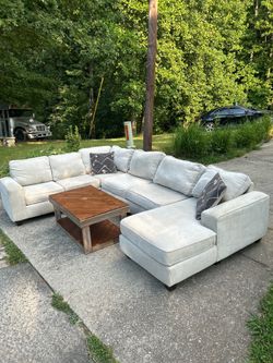 LARGE BEIGE SECTIONAL — CLEAN, BEAUTIFUL & READY TO GO!