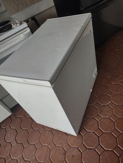 GE Chest freezer Bottom freezer