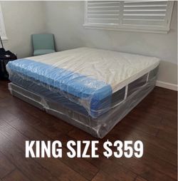 12” King Plush Pillow Top Mattress and Box spring