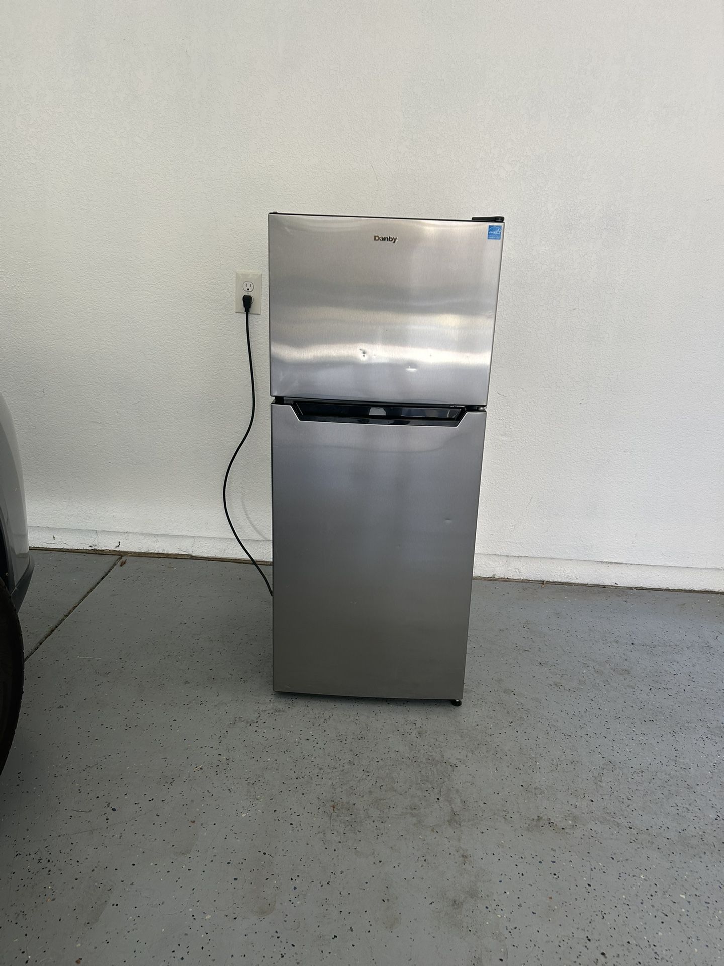 Mini Fridge And Freezer-Danby 