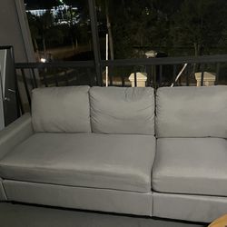 Couch/ Good As New