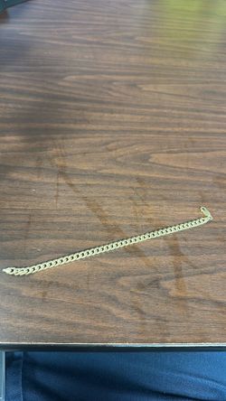 10K gold bracelet 11 grams