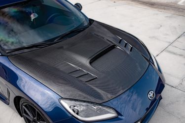 Seibon FA Style Hood 2022+ GR86/BRZ