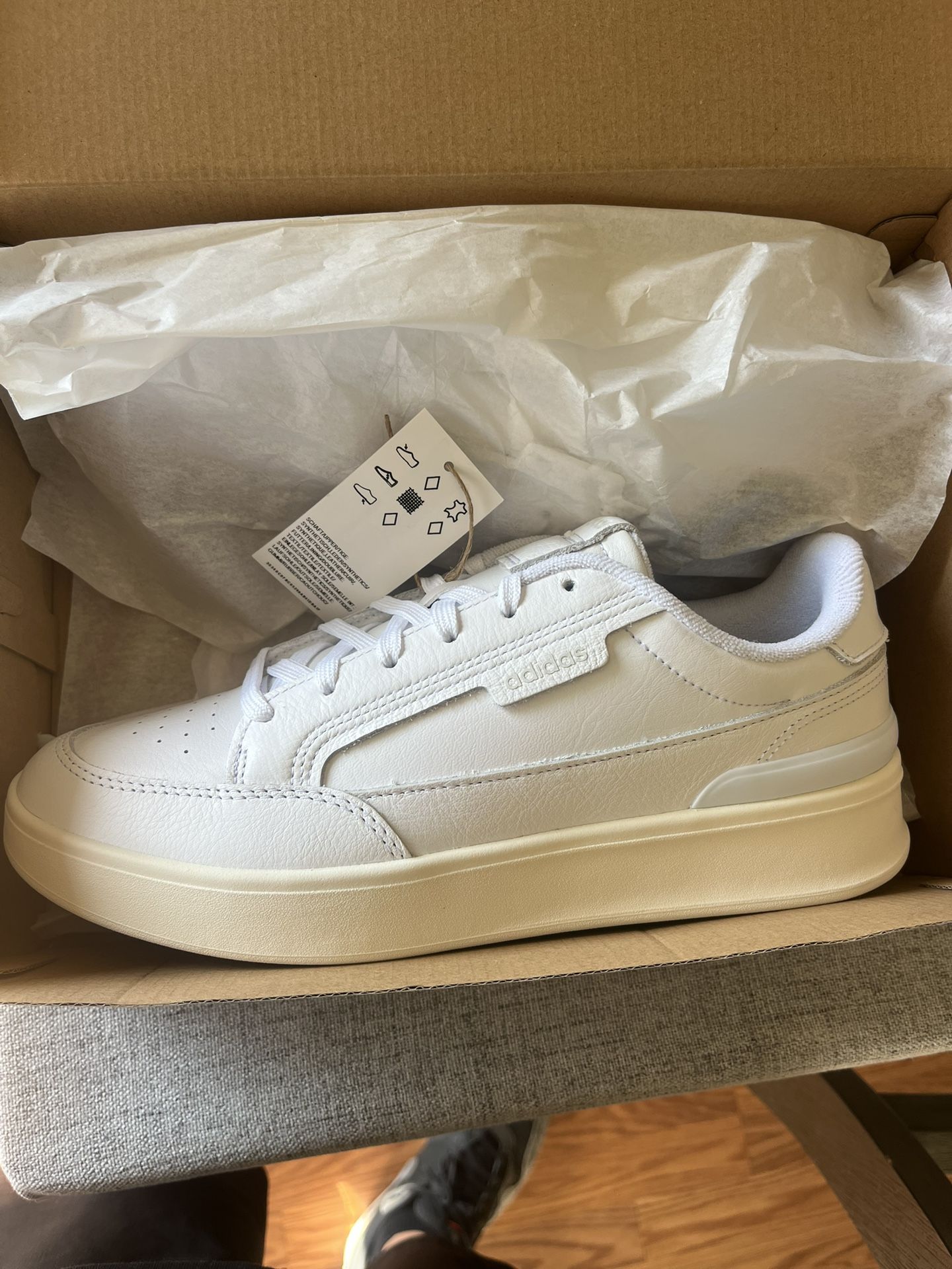 Adidas Aspyre Size 9