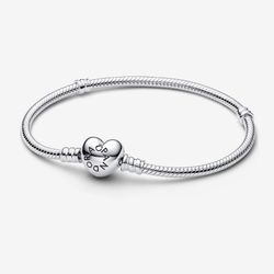 Pandora Moments Heart & Snake Chain Bracelet in Sterling Silver (7.1")