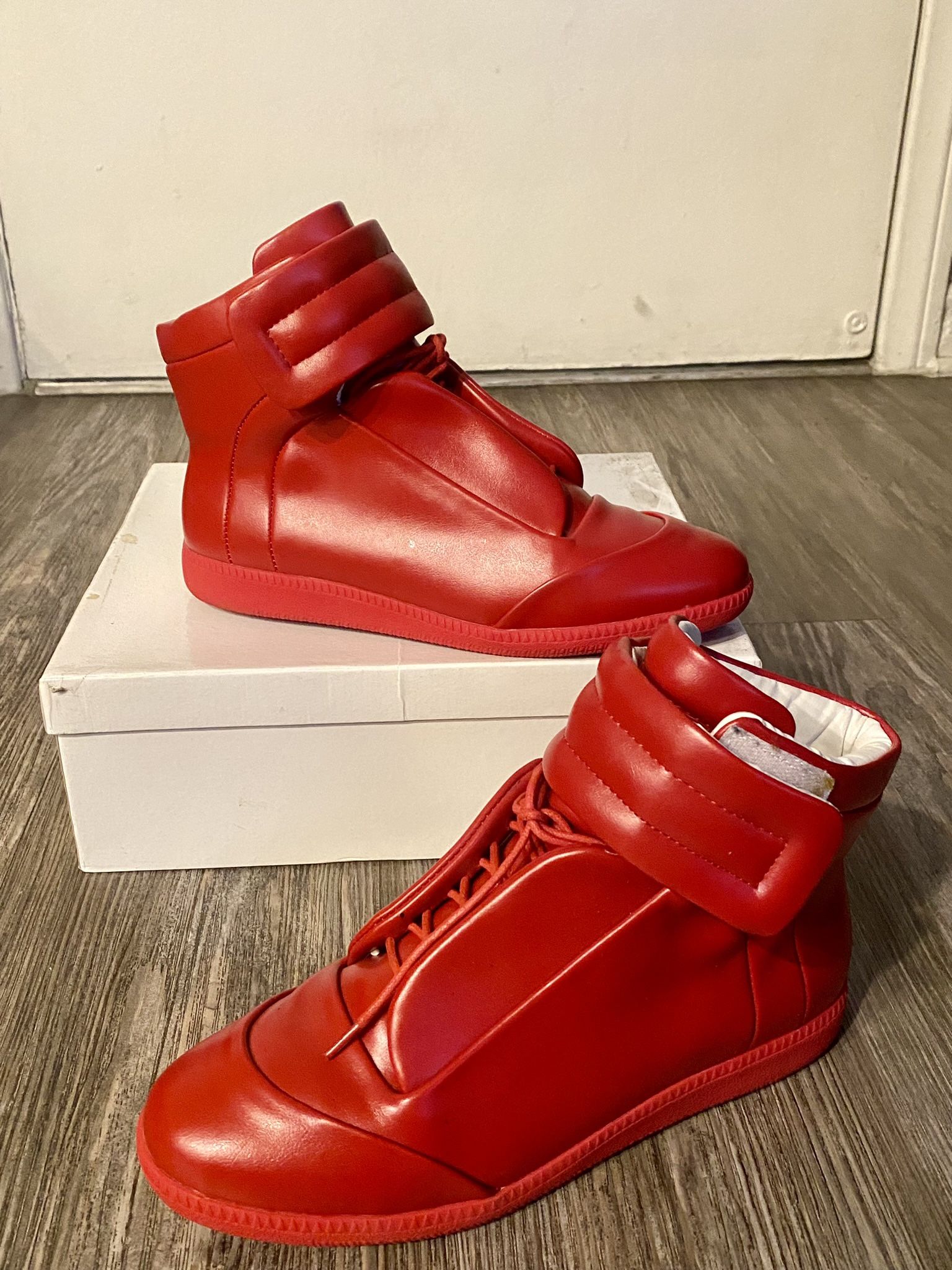 Low Top Christian Louboutin Men Sneaker for Sale in Downey, CA - OfferUp