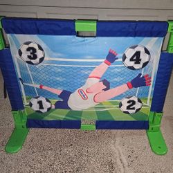 Little Tikes TotSports Soccer Trainer. 36x27