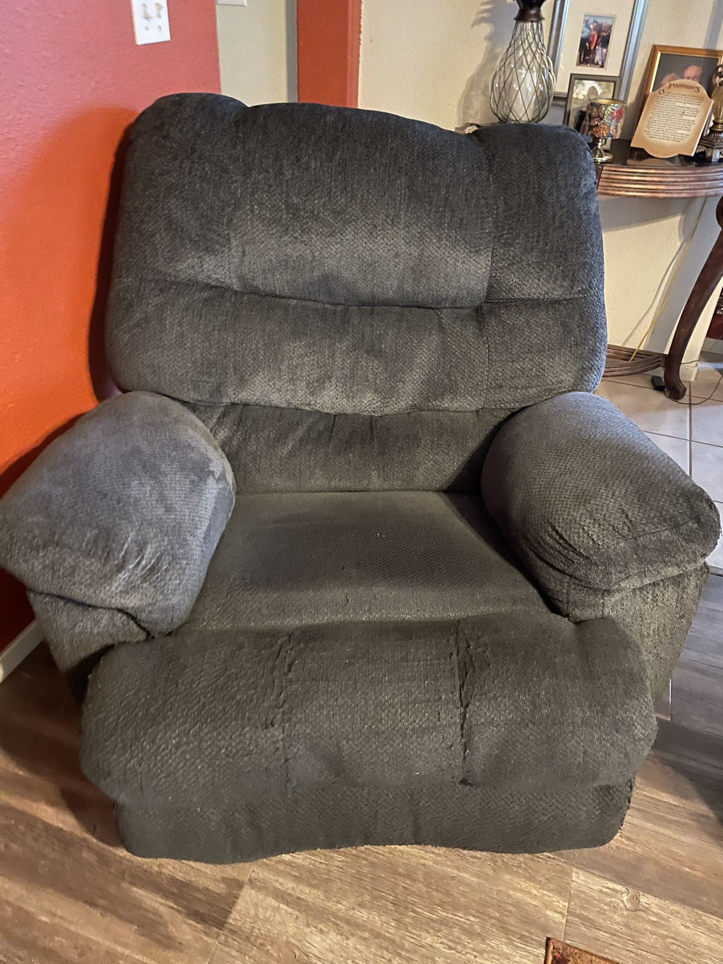Cozy Recliner 