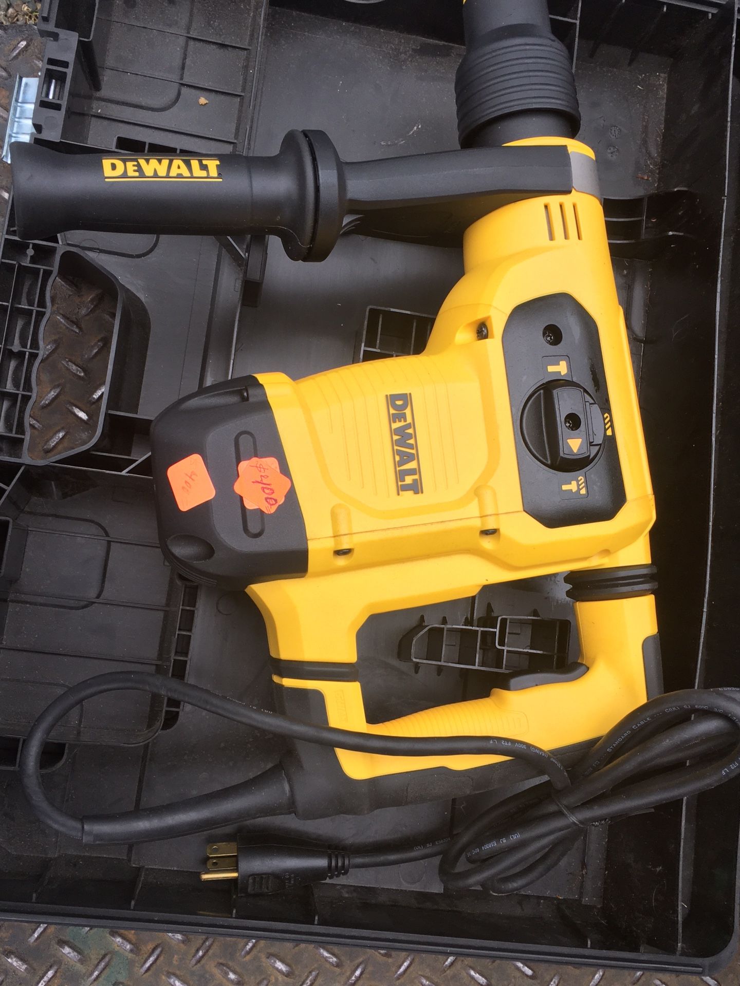 DeWalt Masonry Rotary Hammer