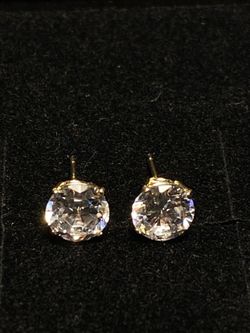 Diamond/Gold earrings 14kt without locker