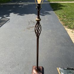 Weighted Base Floor Lamp 3 Level Switch Copper.  Retails New For $595