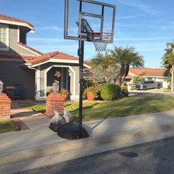 Outdoor Basketball Hoop