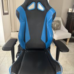DXRacer Gaming Chair