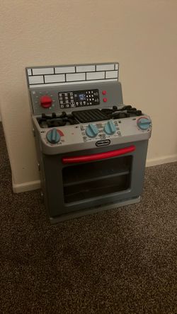 Little Tikes Play Kitchen/oven