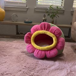 Flower Cat Lounge Bed By Petsmart