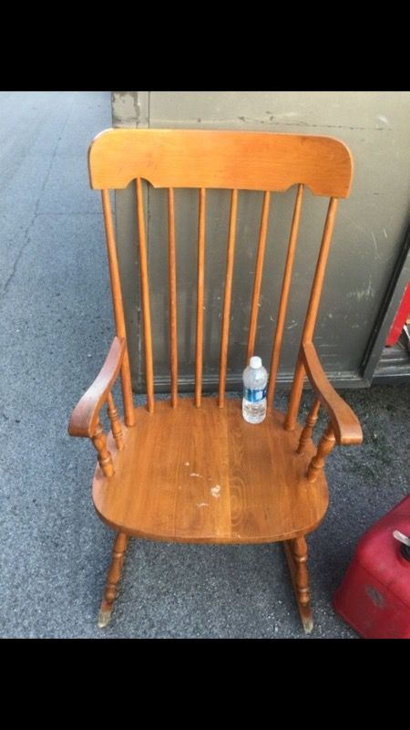 Rocking chair