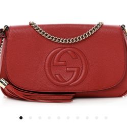 Gucci Pebbled Calfskin Medium Soho Flap Crossbody 