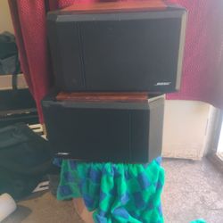 Bose IV 301 Speakers 