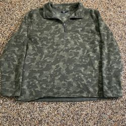 The North Face Camo Quarter Zip Mens Size XL