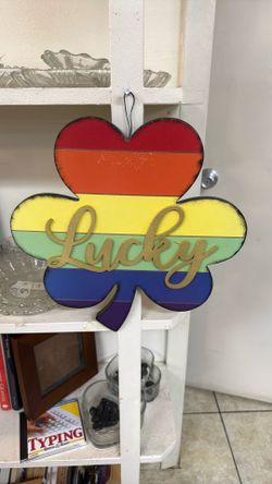 Lucky Clover Wood Sign 