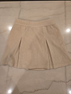 Girls Abercrombie Kids ridged beige skirt