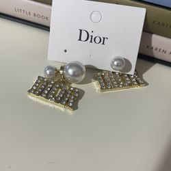 Pearl Drop Earrings