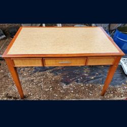 DESK / TABLE - Vintage Mid-century / Modern / BOHO / Tropical Wicker / Rattan on Front