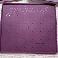 Tupperware Silicone Baking Sheet with Rim Purple, 14"x12.5" for Cookies