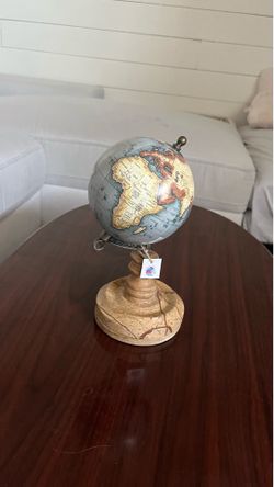 Globe